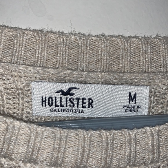 Hollister Beige Sweater - Picture 3 of 4